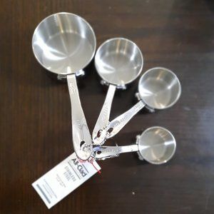 All-Clad Stainless Steel Measuring Cup Set of 4 pieces, brand new!